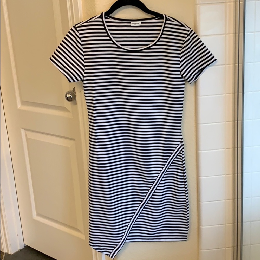 Black/White Striped T-shirt Dress - Size S